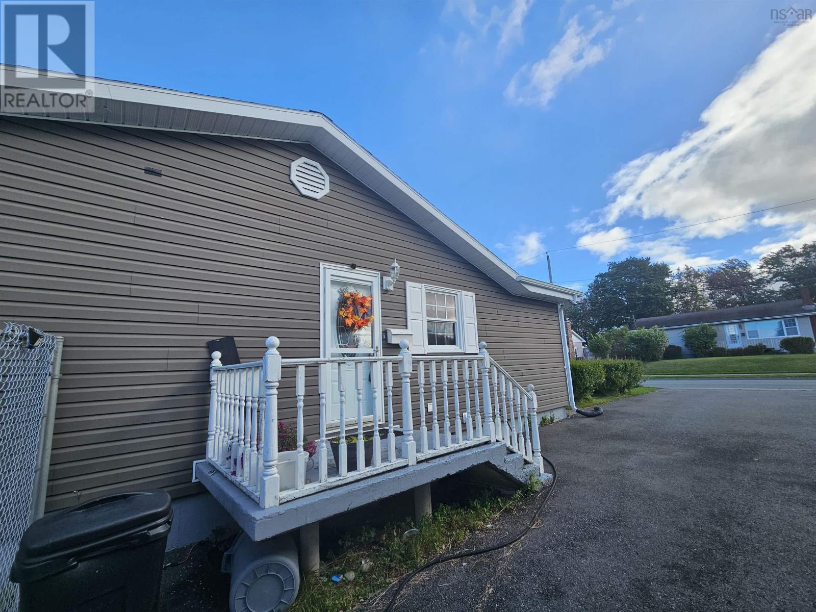 8 Stacey Avenue - 3