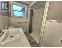 8 Stacey Avenue, North Sydney, NS B2A3P4 Photo 17
