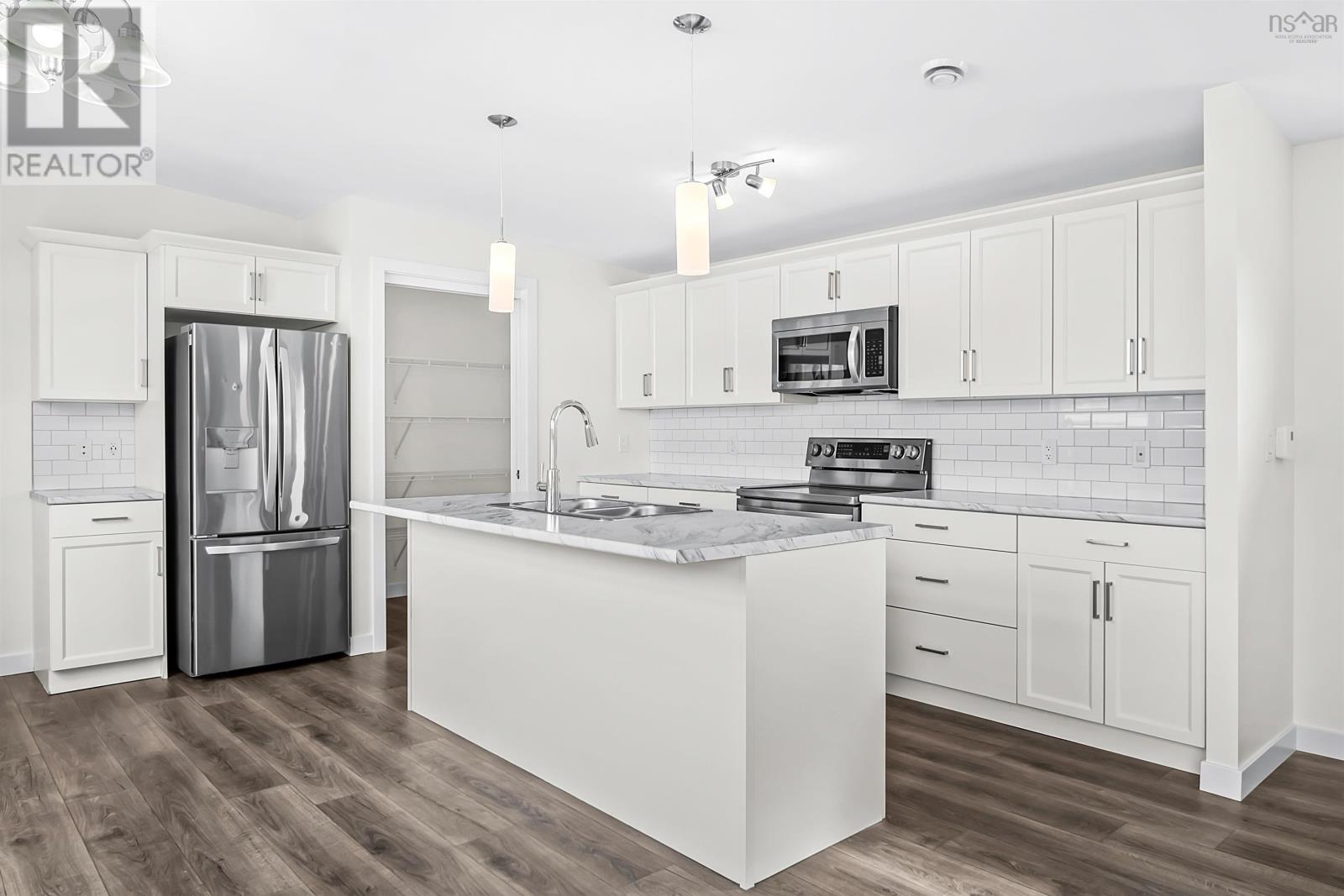 80 Conway Drive - Image 4