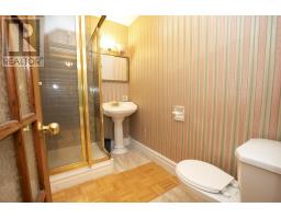124 Upton Rd, Sault Ste  Marie, ON P6A3W1 Photo 35