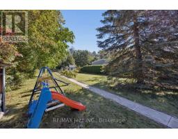35 Ward Street, Whitby, ON L1M1G9 Photo 28