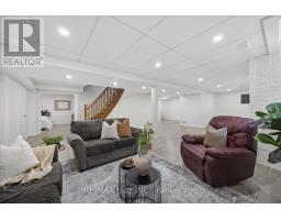 35 Ward Street, Whitby, ON L1M1G9 Photo 23