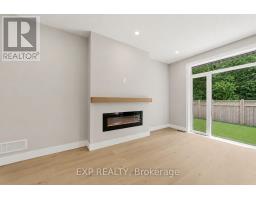 22 - 430 Head Street N, Strathroy Caradoc, ON N7G2K2 Photo 11