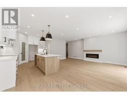 Bedroom - 22 - 430 Head Street N, Strathroy Caradoc, ON N7G2K2 Photo 8