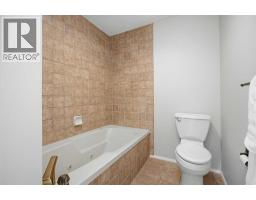 248, 20 Midpark Crescent Se, Calgary, AB T2X1P3 Photo 17