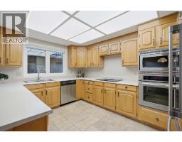 4pc Bathroom - 248, 20 Midpark Crescent Se, Calgary, AB T2X1P3 Photo 8
