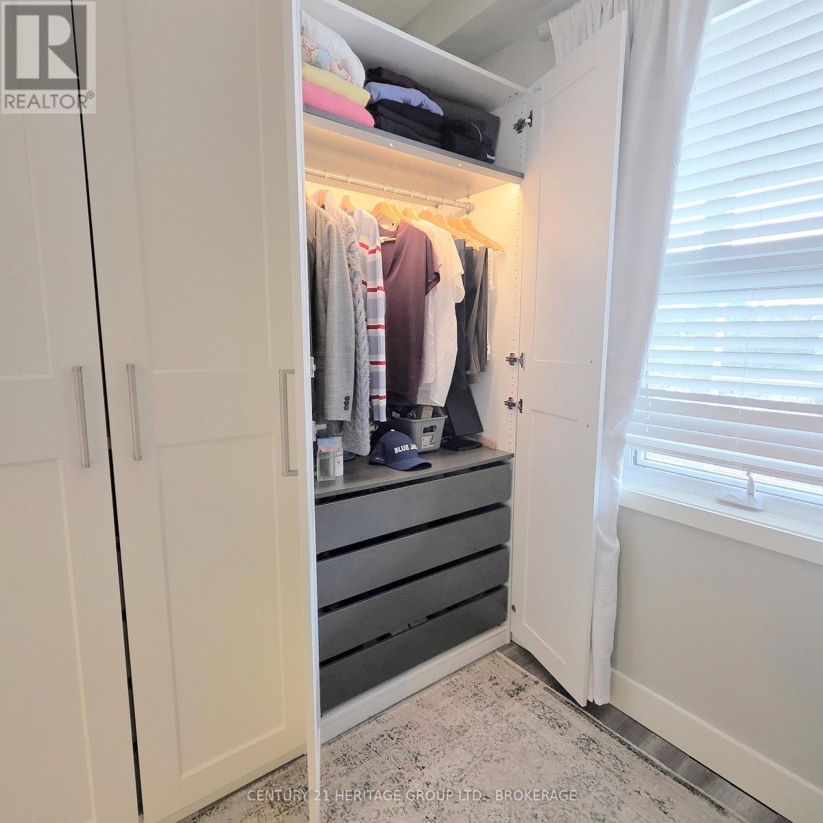 #409 130 WATER STREET - 24