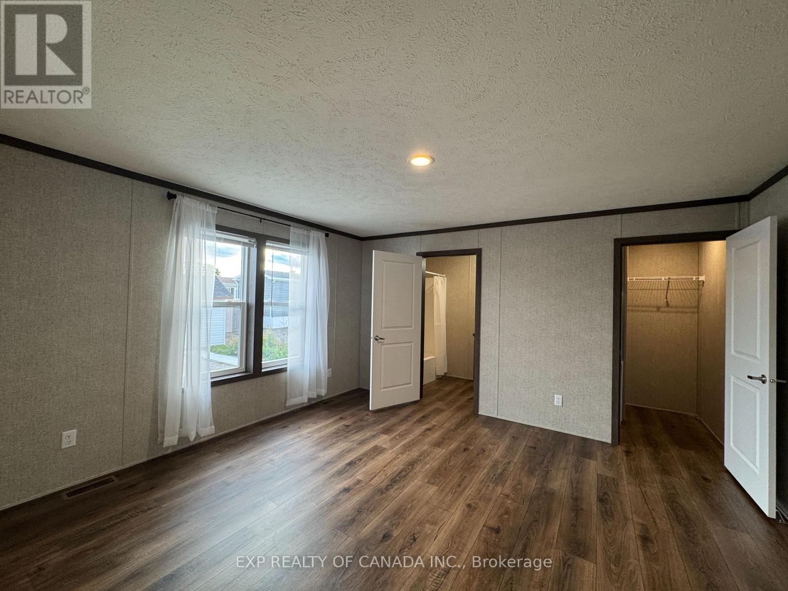 190 REMI CRESCENT - 6