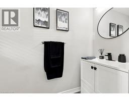 4pc Ensuite bath - 215 Dundas Street E Unit# 47, Waterdown, ON L8B0X1 Photo 6