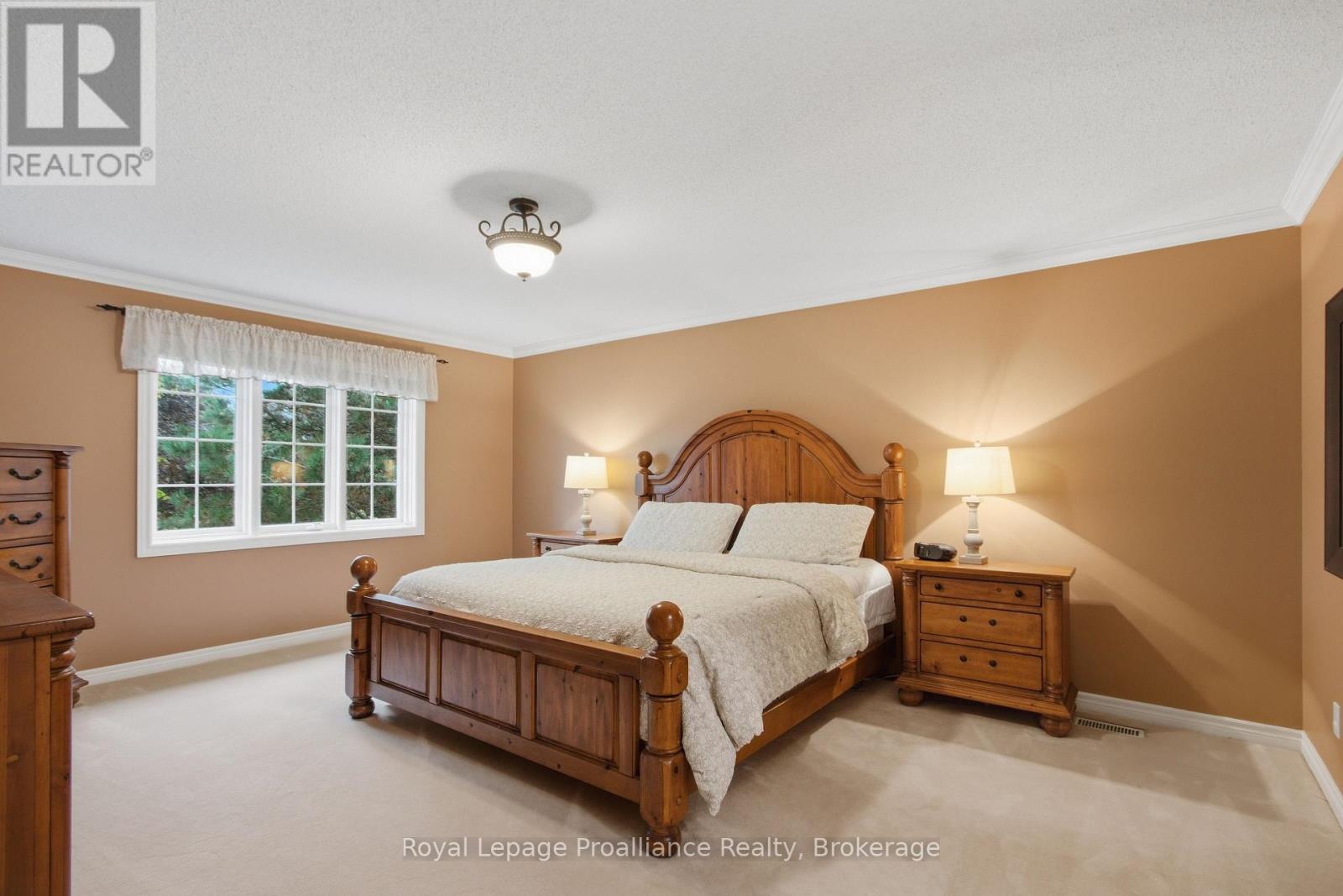 27 HASTINGS PARK DRIVE - 31