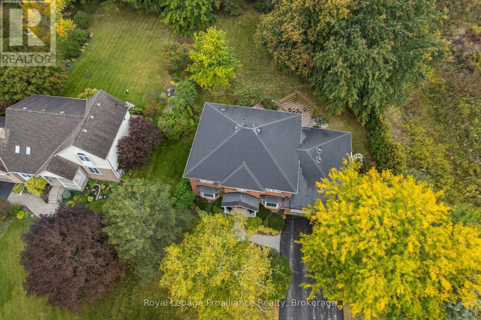 27 HASTINGS PARK DRIVE - 7