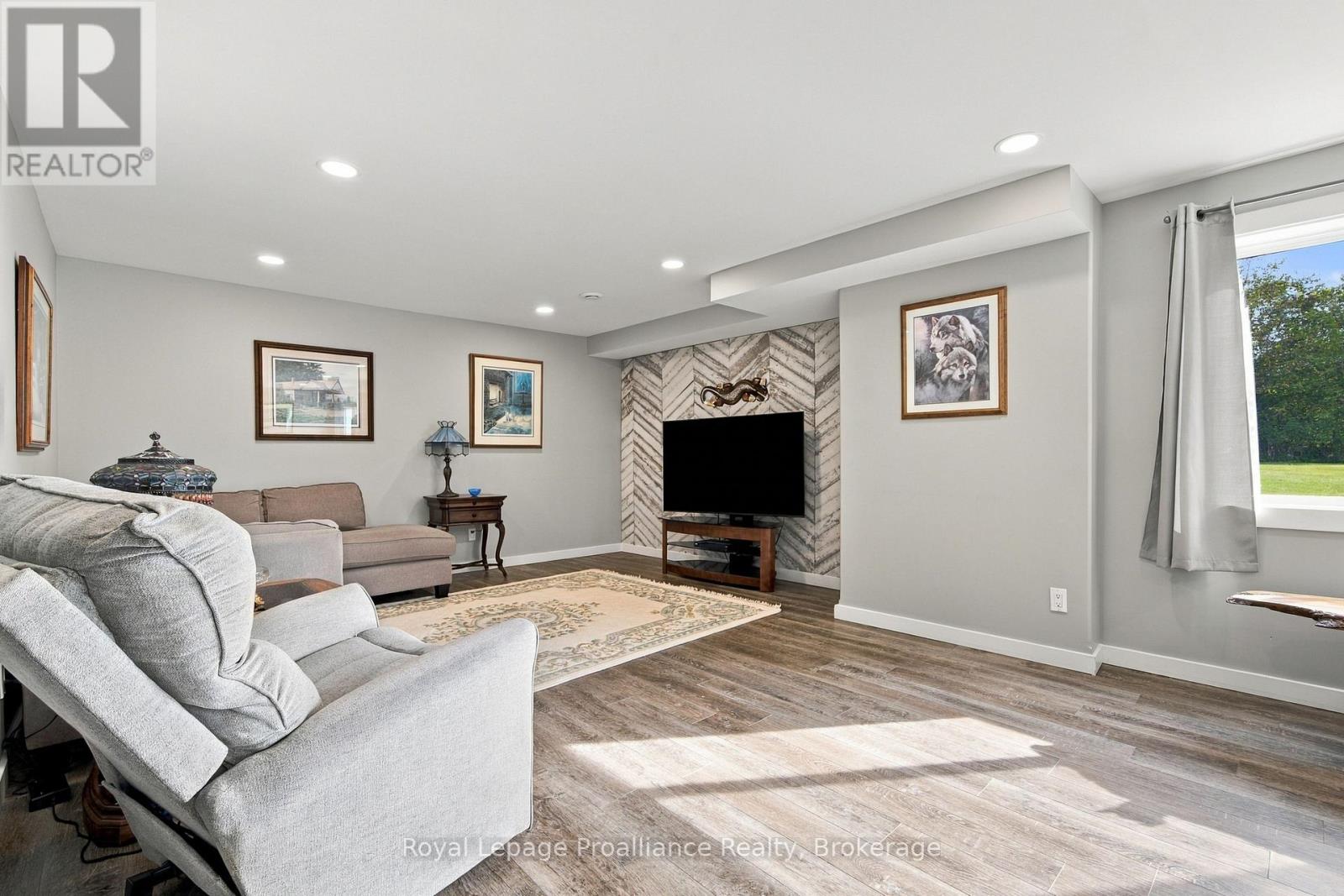 1390A MUDCAT ROAD - 24