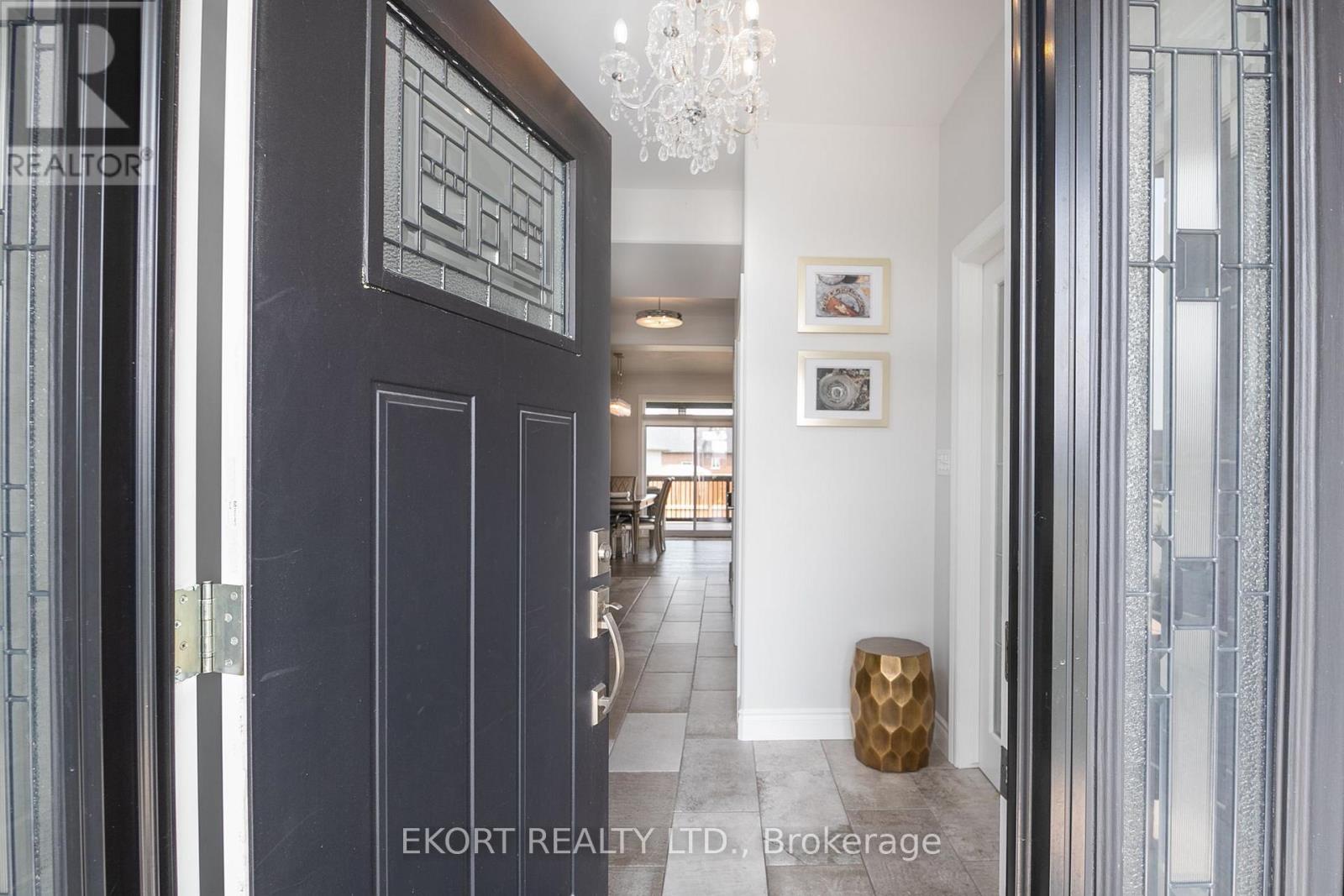 61 Hampton Ridge Drive — photo 4