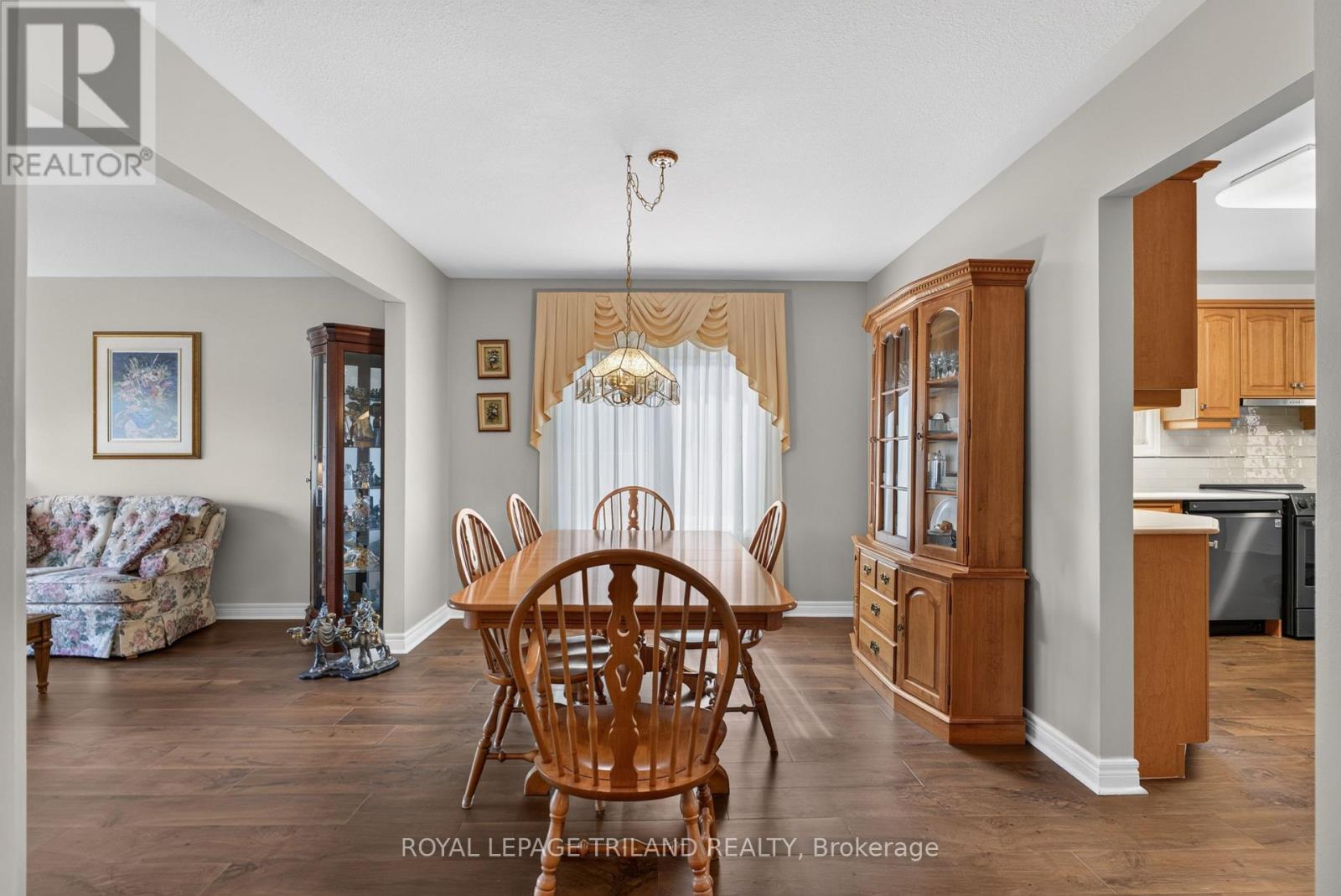45 PARKVIEW DRIVE - Image 11