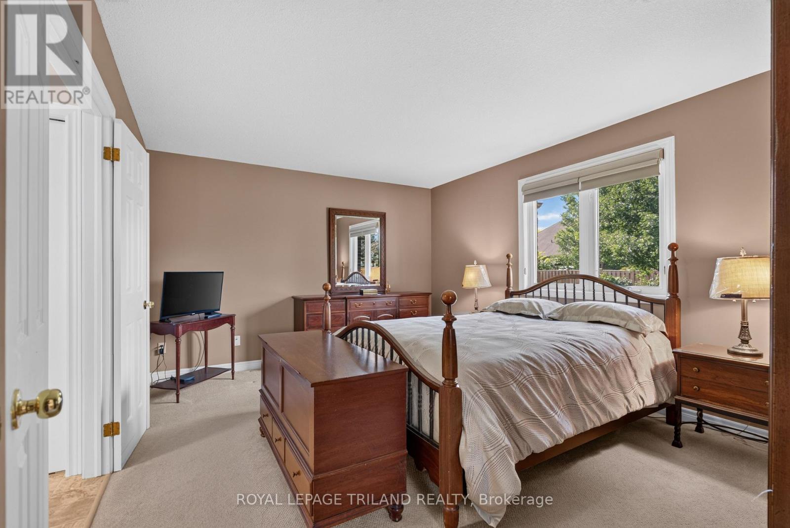 45 PARKVIEW DRIVE - 20