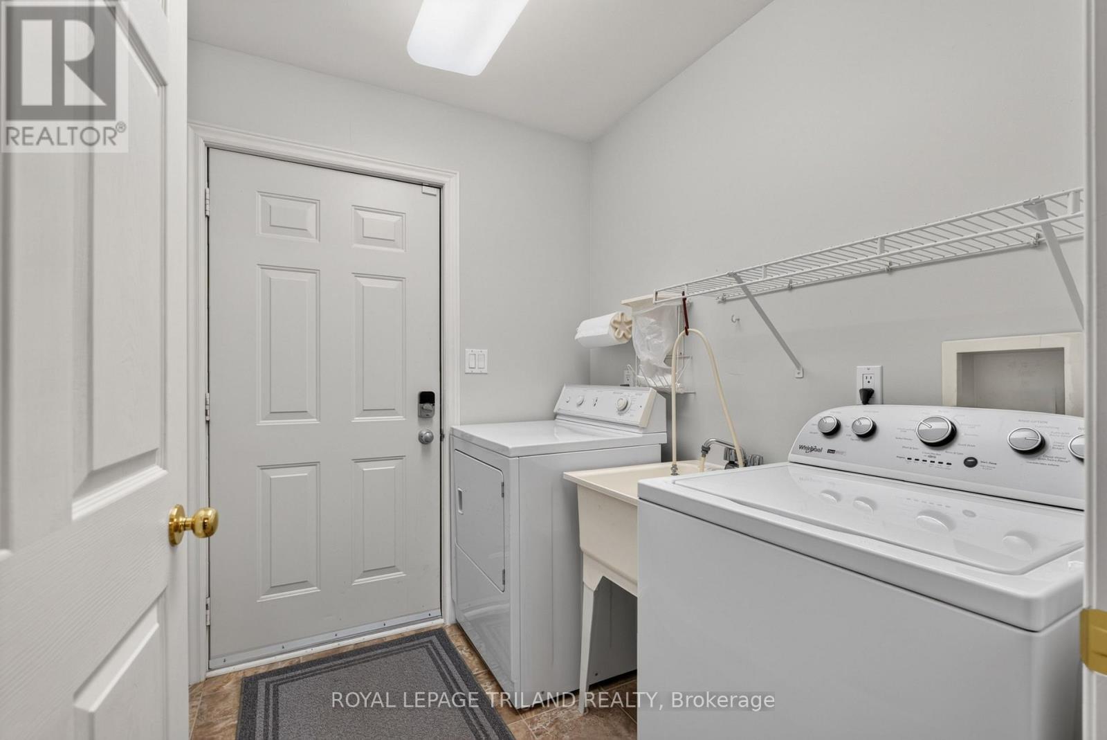 45 PARKVIEW DRIVE - Image 26