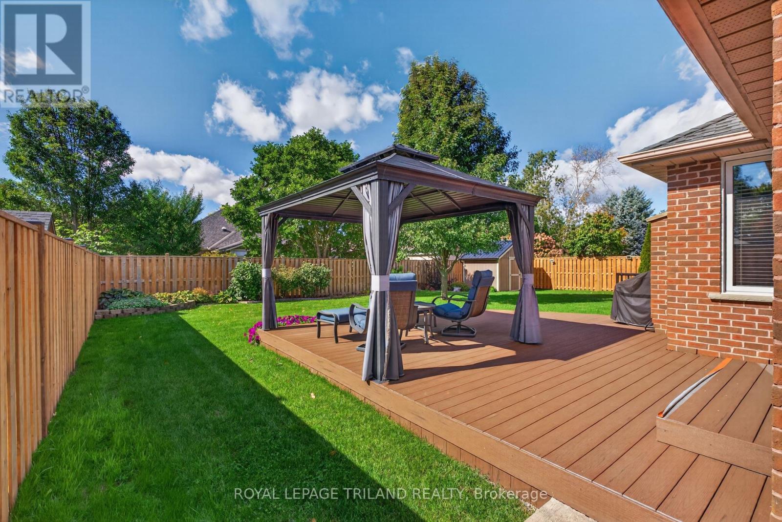 45 PARKVIEW DRIVE - Image 32