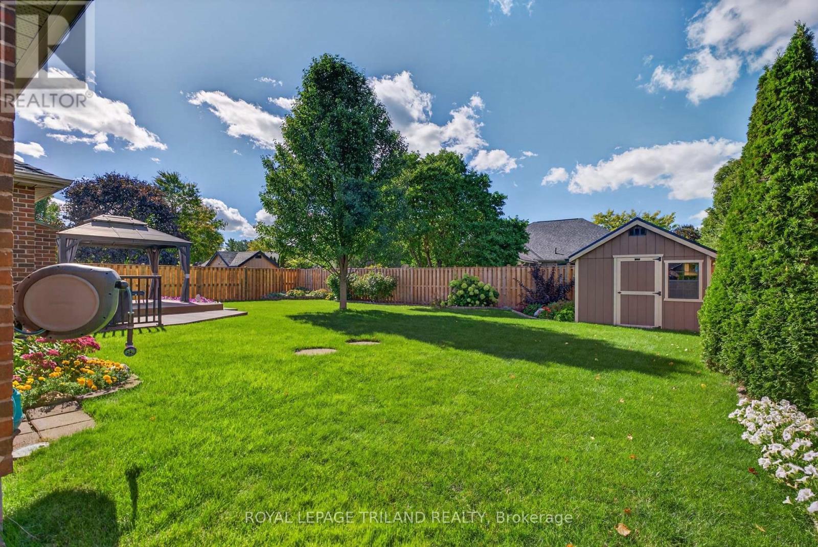 45 PARKVIEW DRIVE - 35