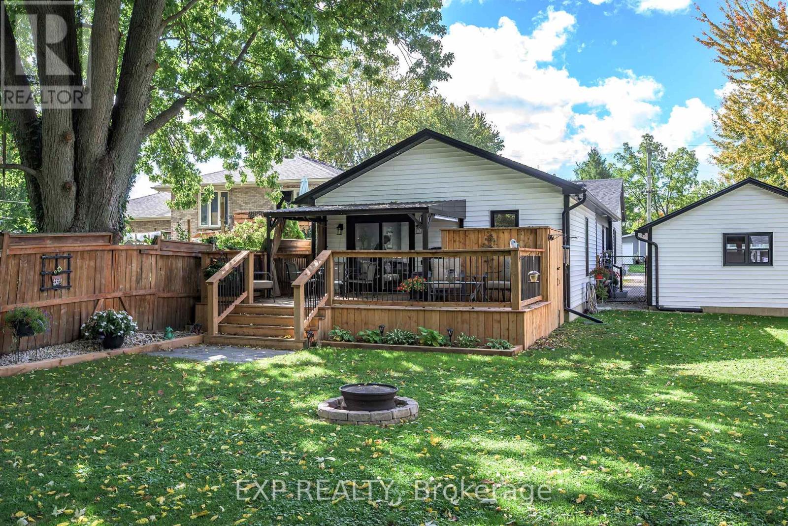 481 GOLD STREET - Image 31