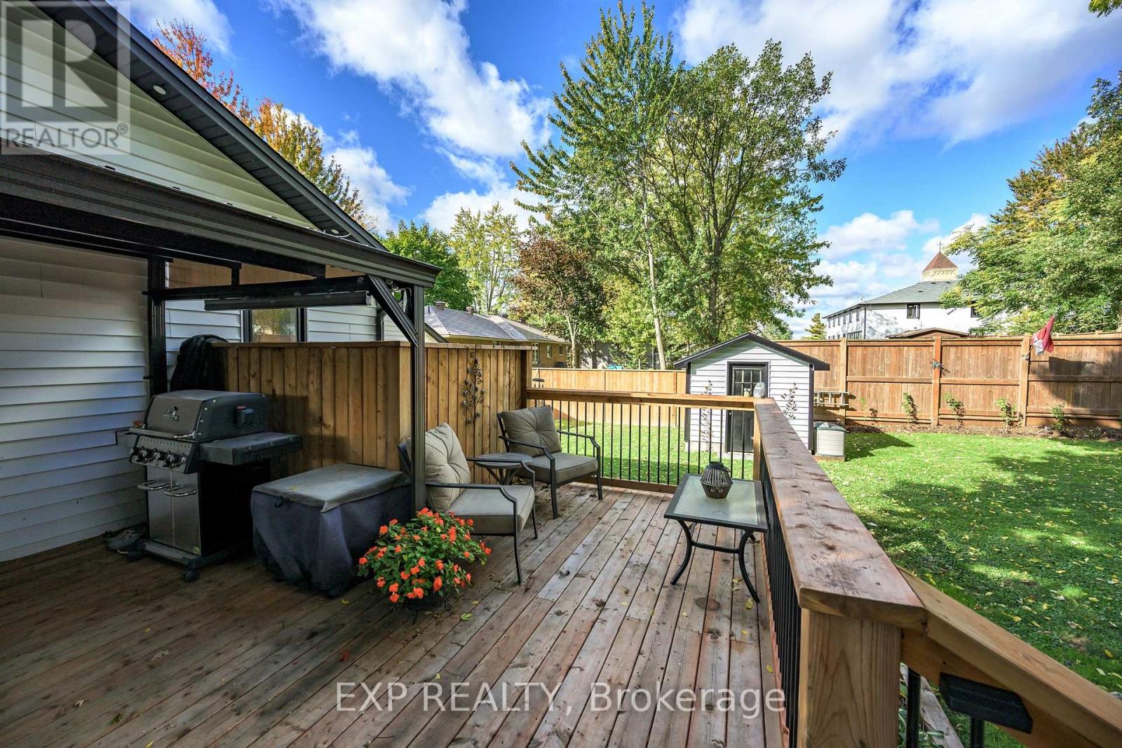 481 GOLD STREET - Image 33