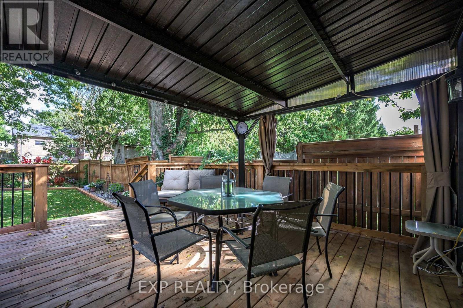 481 GOLD STREET - Image 35