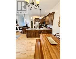 2A Riverside Drive thumbnail 14
