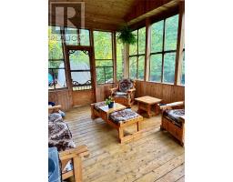 2A Riverside Drive thumbnail 32