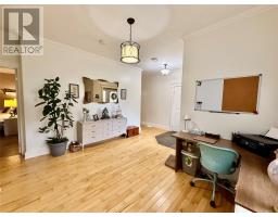 2A Riverside Drive thumbnail 7
