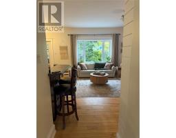 2A Riverside Drive thumbnail 8