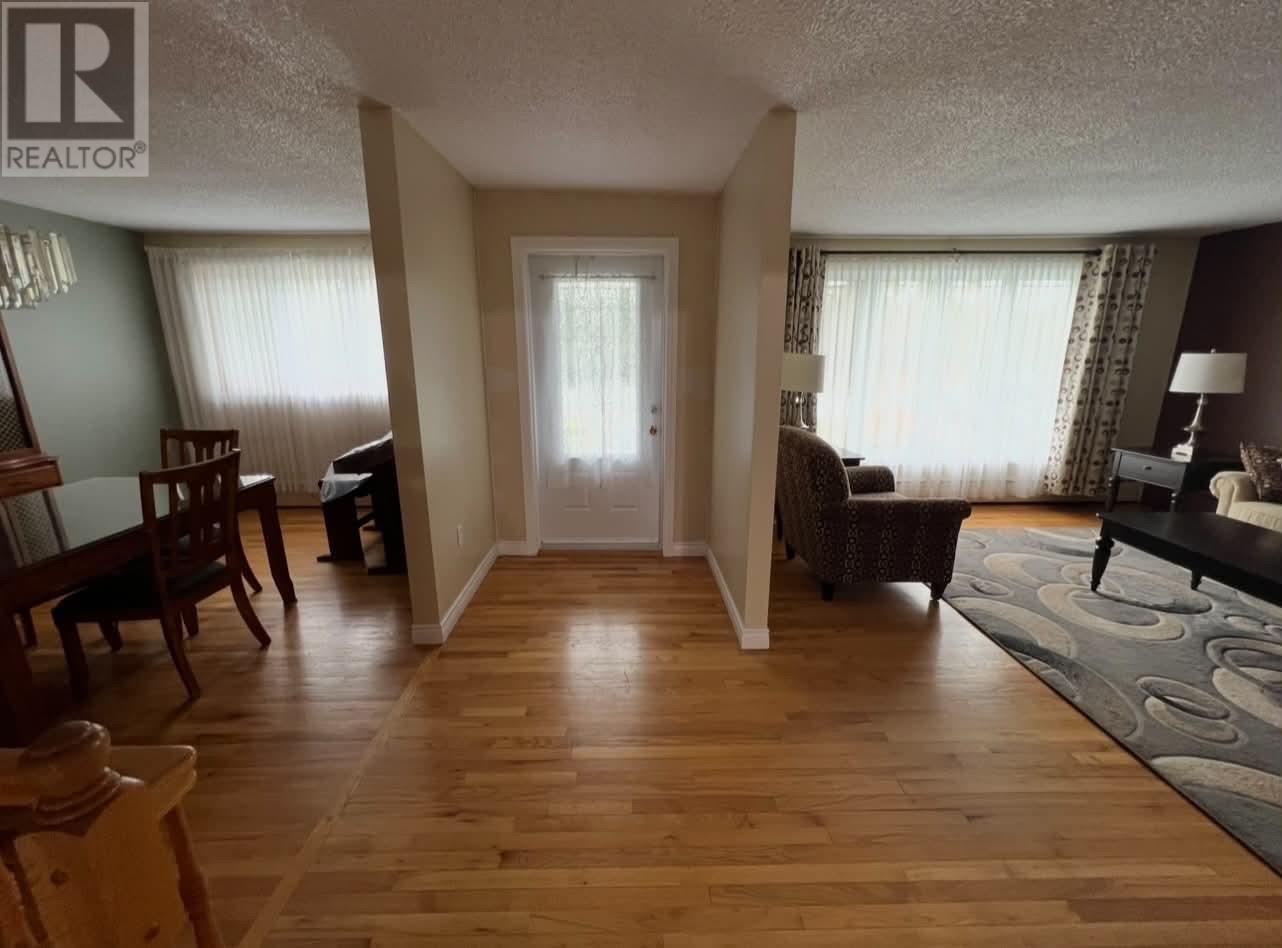 153 Main Road - 14