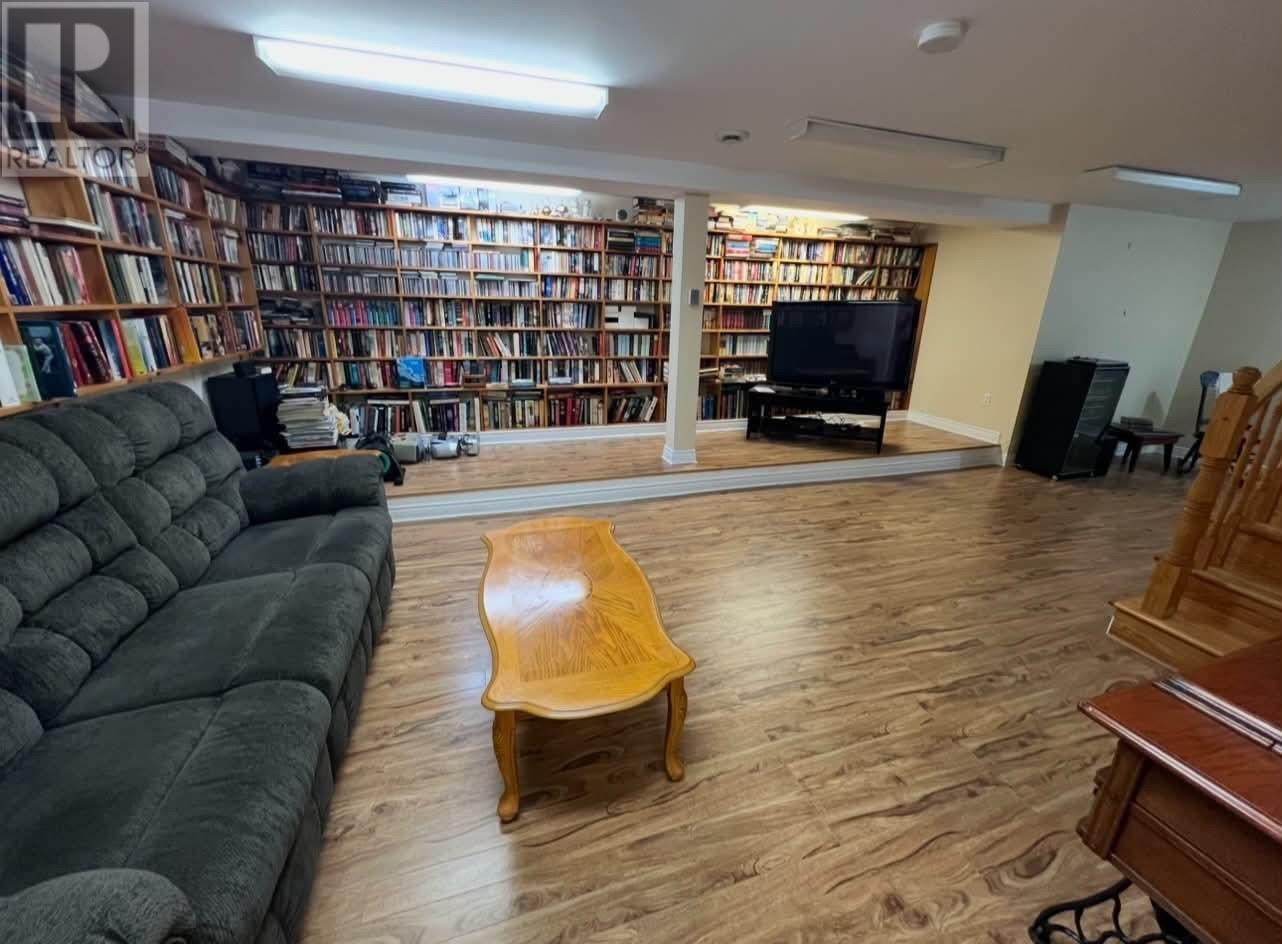 153 Main Road - 25