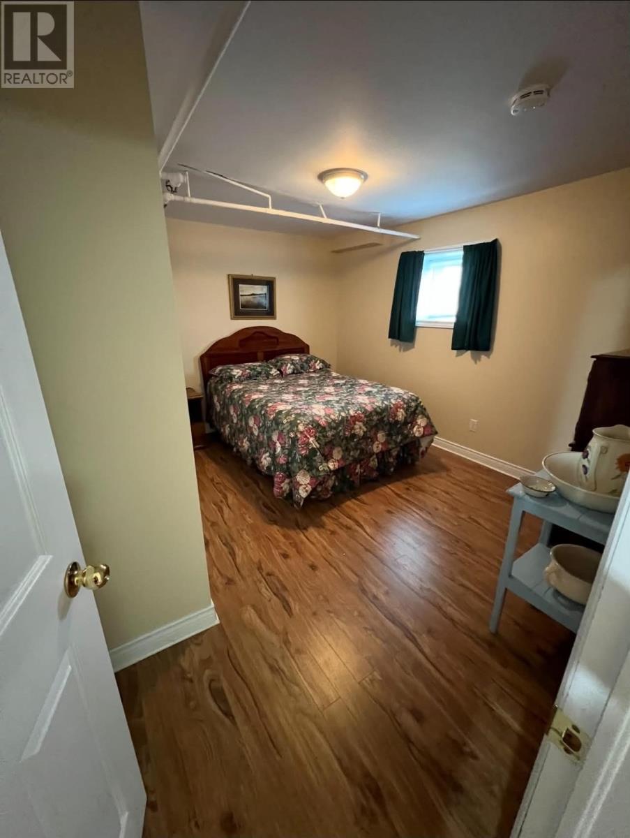 153 Main Road - 29