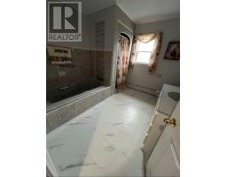 153 Main Road thumbnail 19