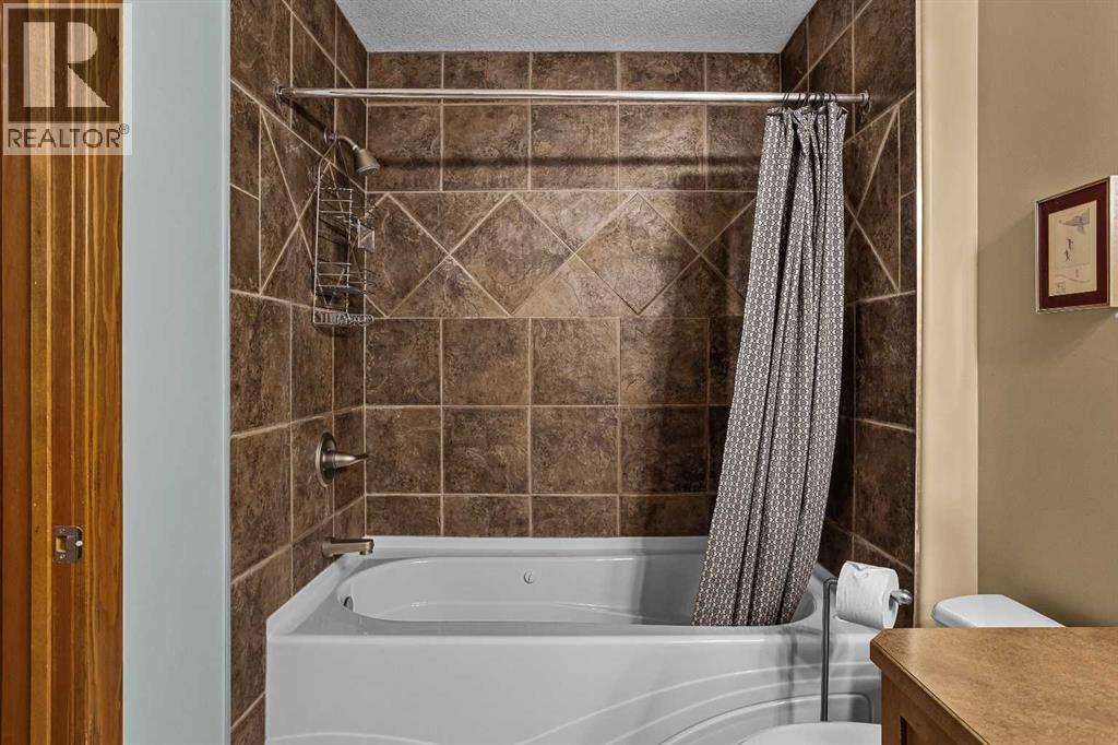#314 170 Crossbow Place - 27