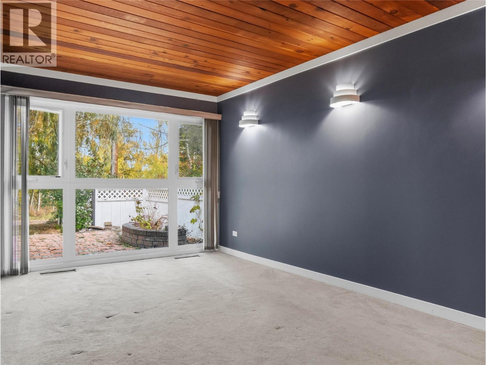 9200 13 Street, Dawson Creek