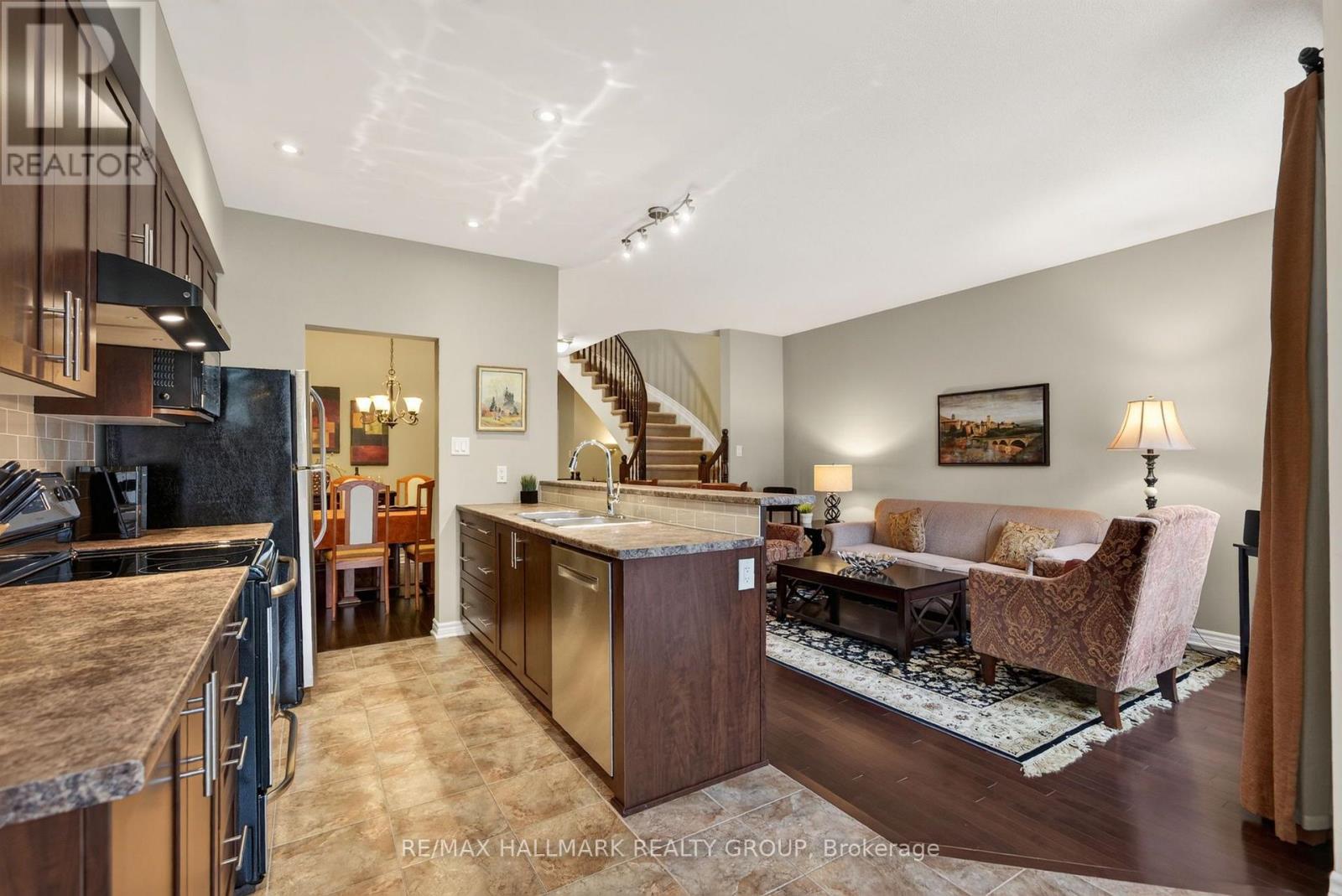 304 CELTIC RIDGE CRESCENT - 14