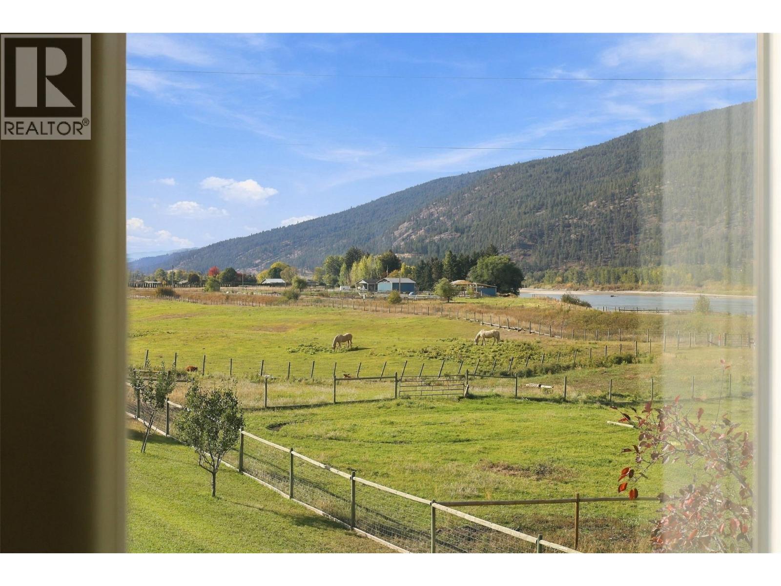 165 HOOVERS FERRY Road, Kamloops