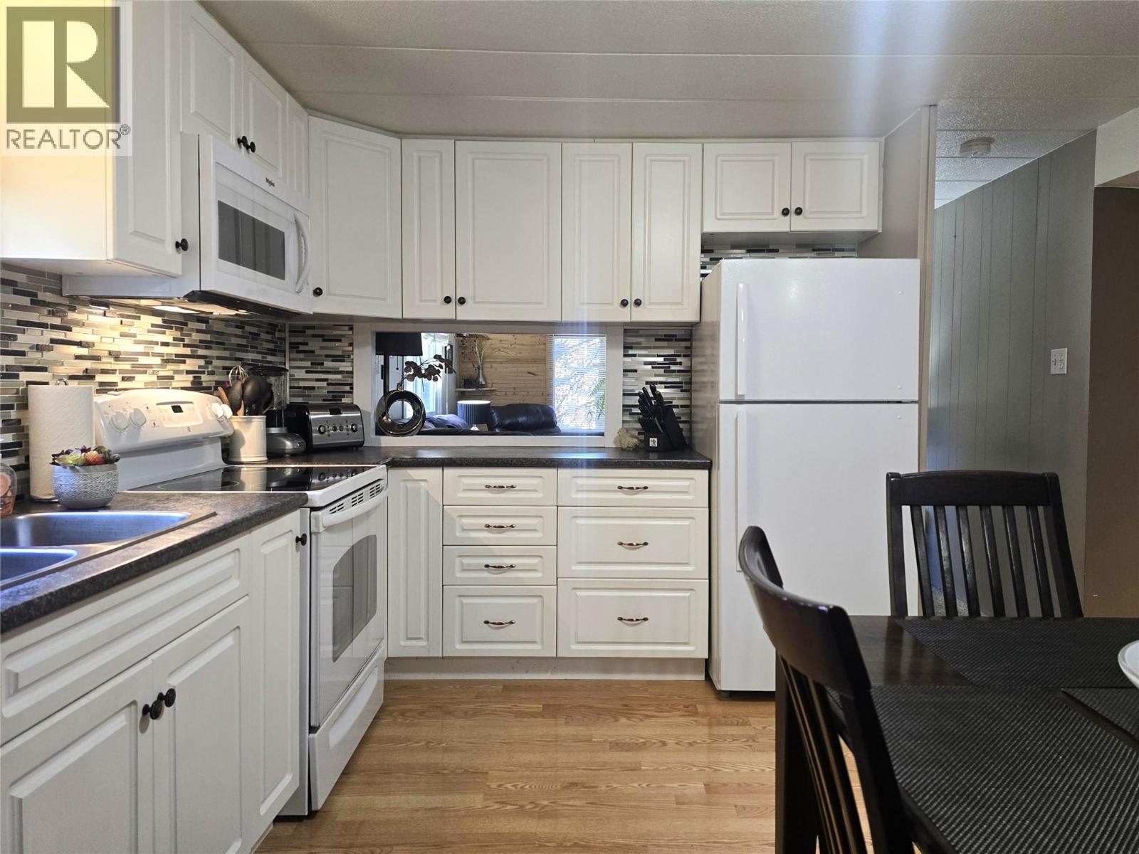 361 Ridge Drive Unit# 14, Clearwater