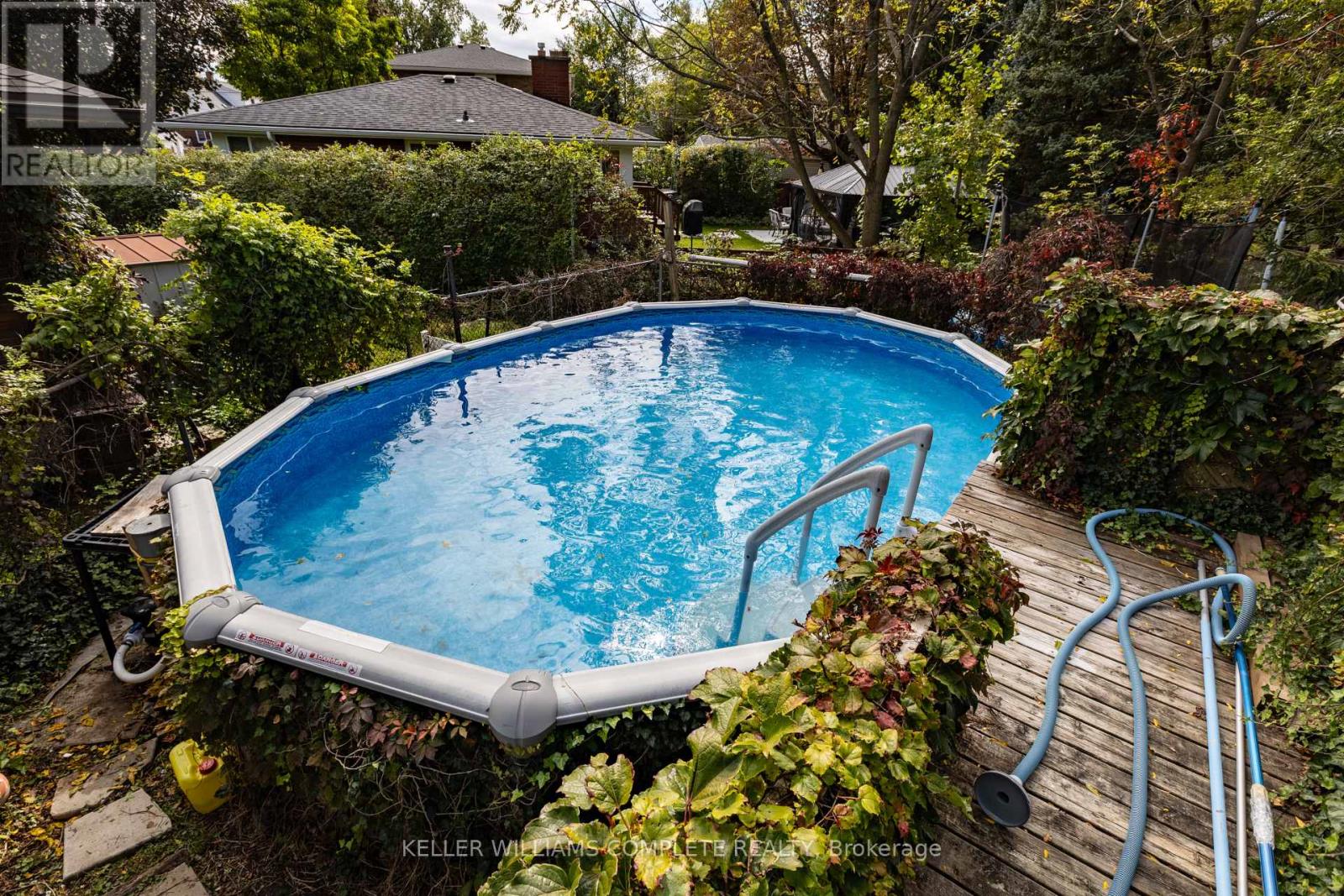 9 GLEN AVENUE - 7