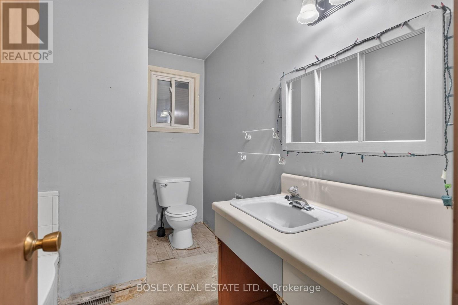 4452 DORCHESTER ROAD - 13