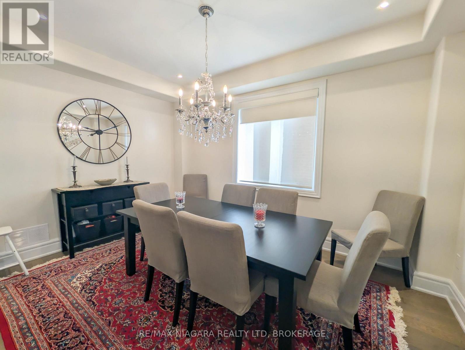 7868 Odell Crescent — photo 17