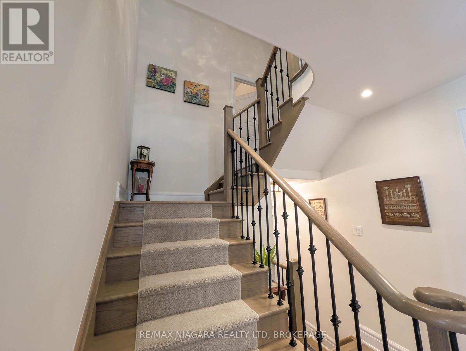 7868 Odell Crescent — photo 19