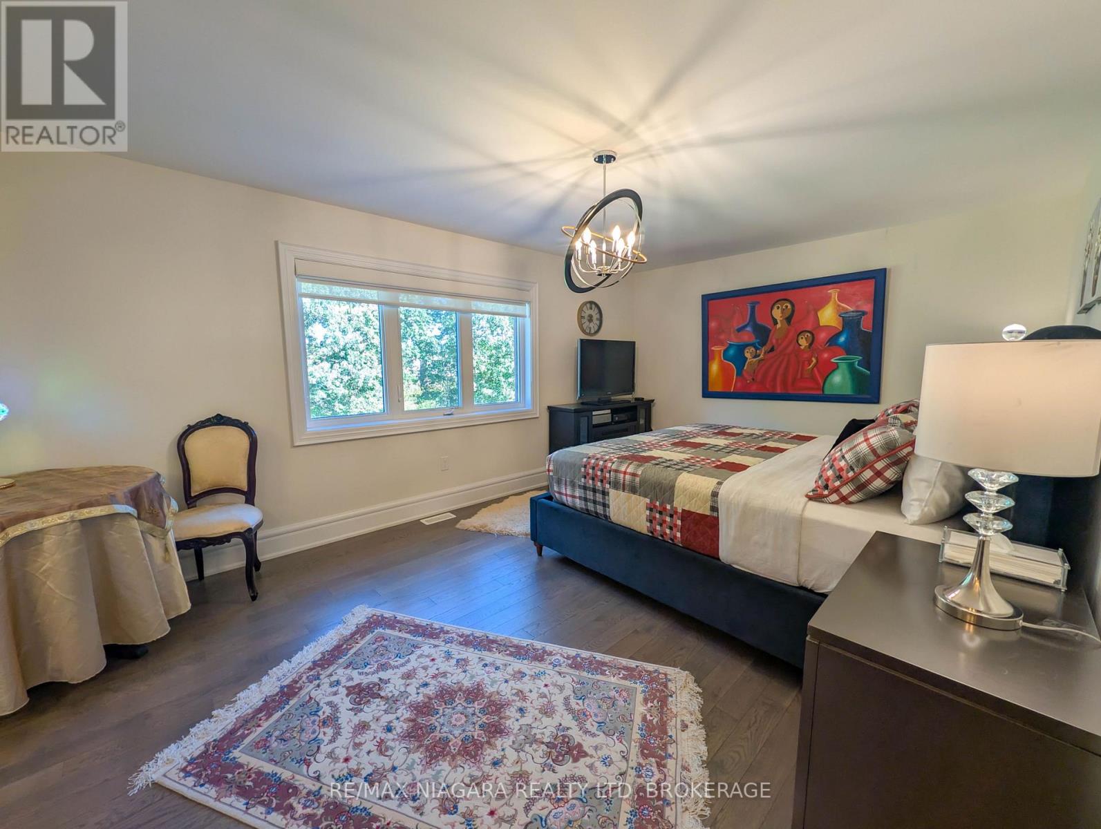 7868 Odell Crescent — photo 27