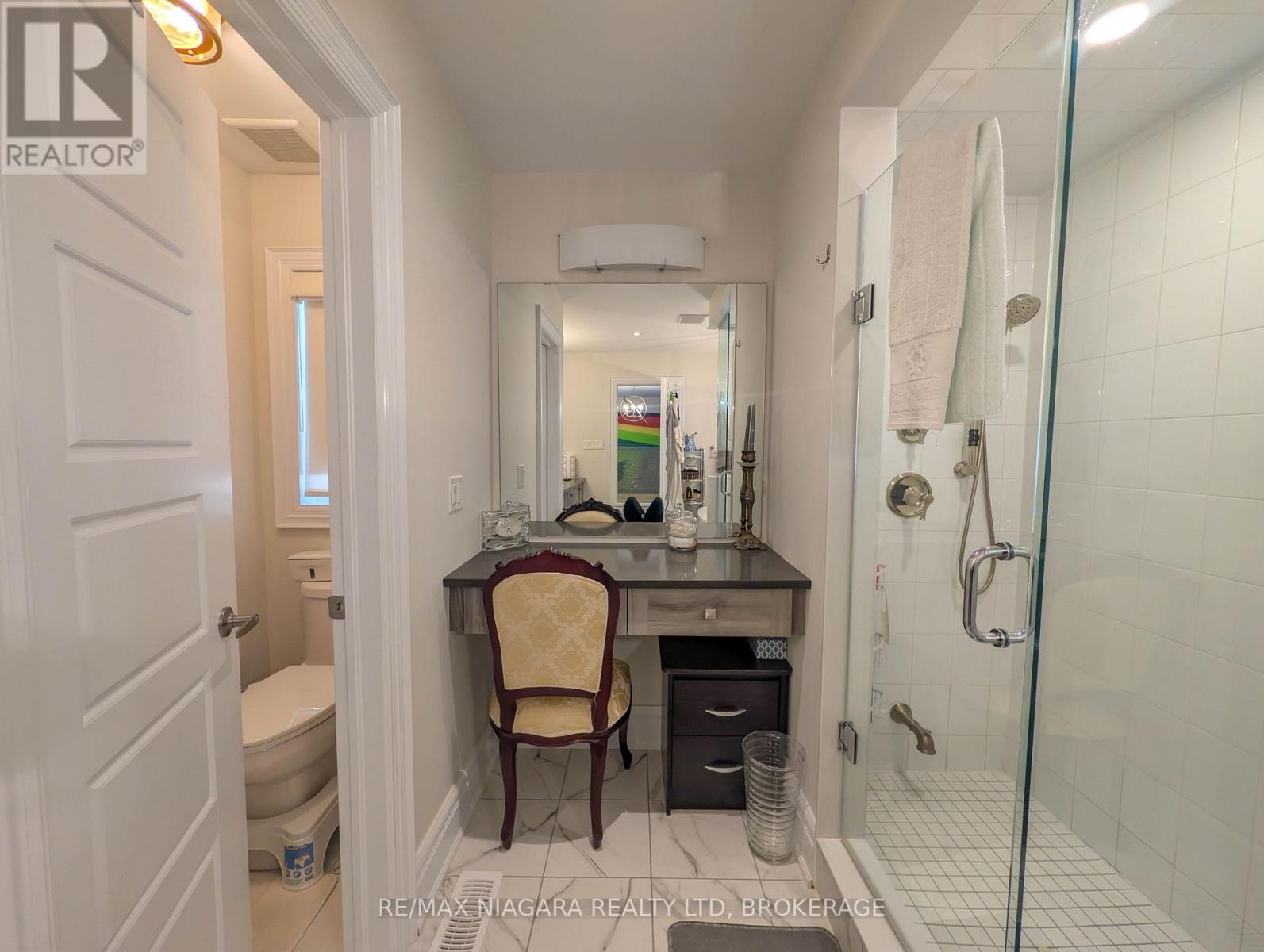 7868 Odell Crescent — photo 33