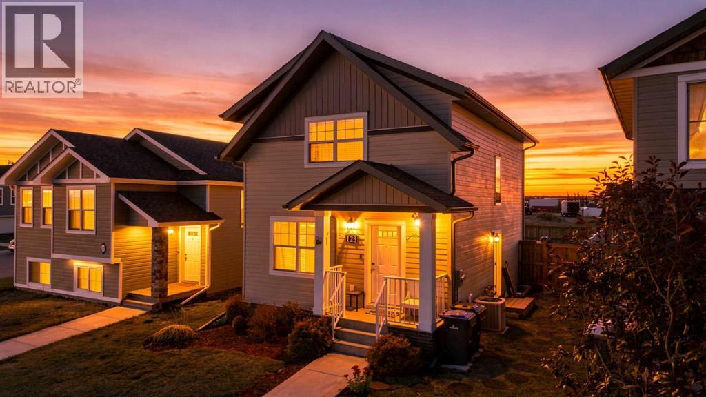 Photo of 123 Hinshaw Drive, Sylvan Lake