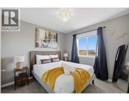 Bedroom - 123 Hinshaw Drive, Sylvan Lake, AB T4S2P1 Photo 12
