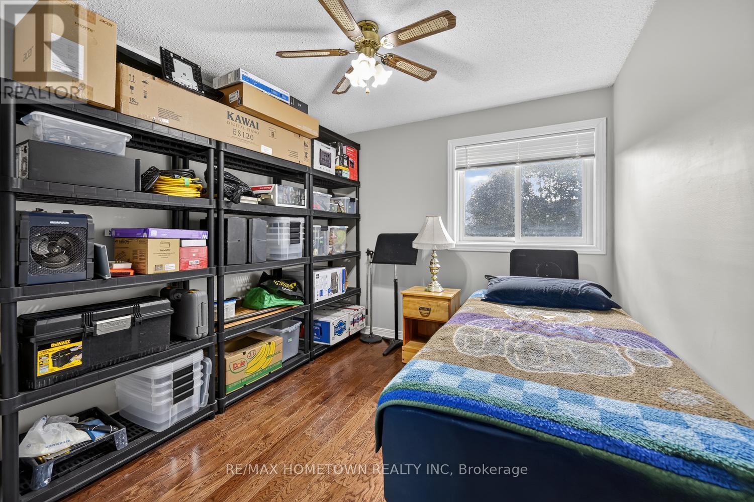#209 820 LAURIER BOULEVARD - Image 19