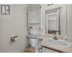 209 - 820 Laurier Boulevard, Brockville, ON K6V6Z2 Photo 18