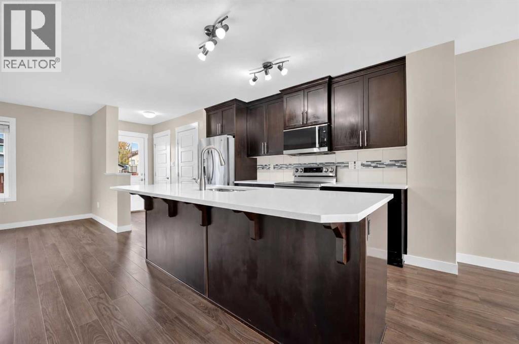 285 Coalbanks Boulevard W - 11