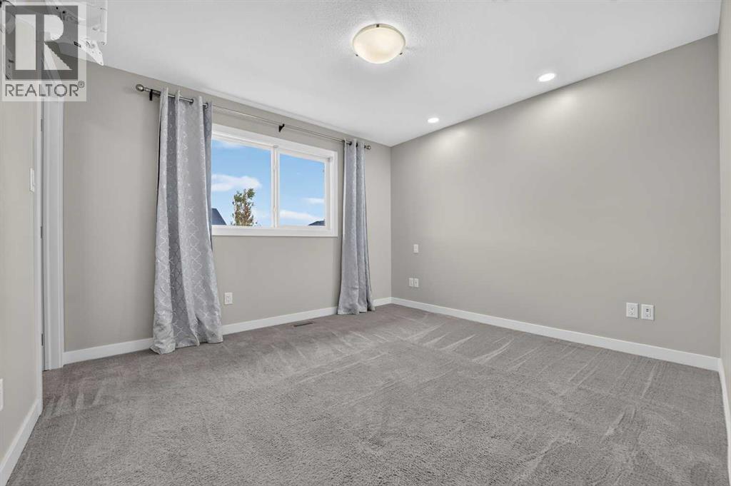 285 Coalbanks Boulevard W - Image 24